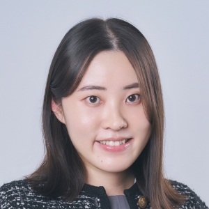 山本真由